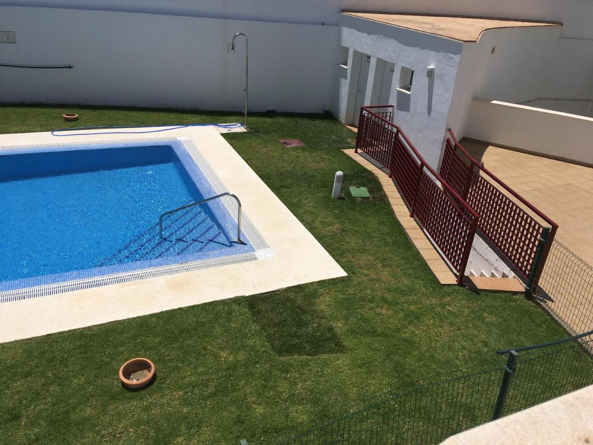 شقة Atico Premium Conil Con 2 Terrazas, Parking, Piscina, Aire Ac Y Wifi -Solo Familias Y Parejas- كونيل ذي لا فرونتيرا المظهر الخارجي الصورة