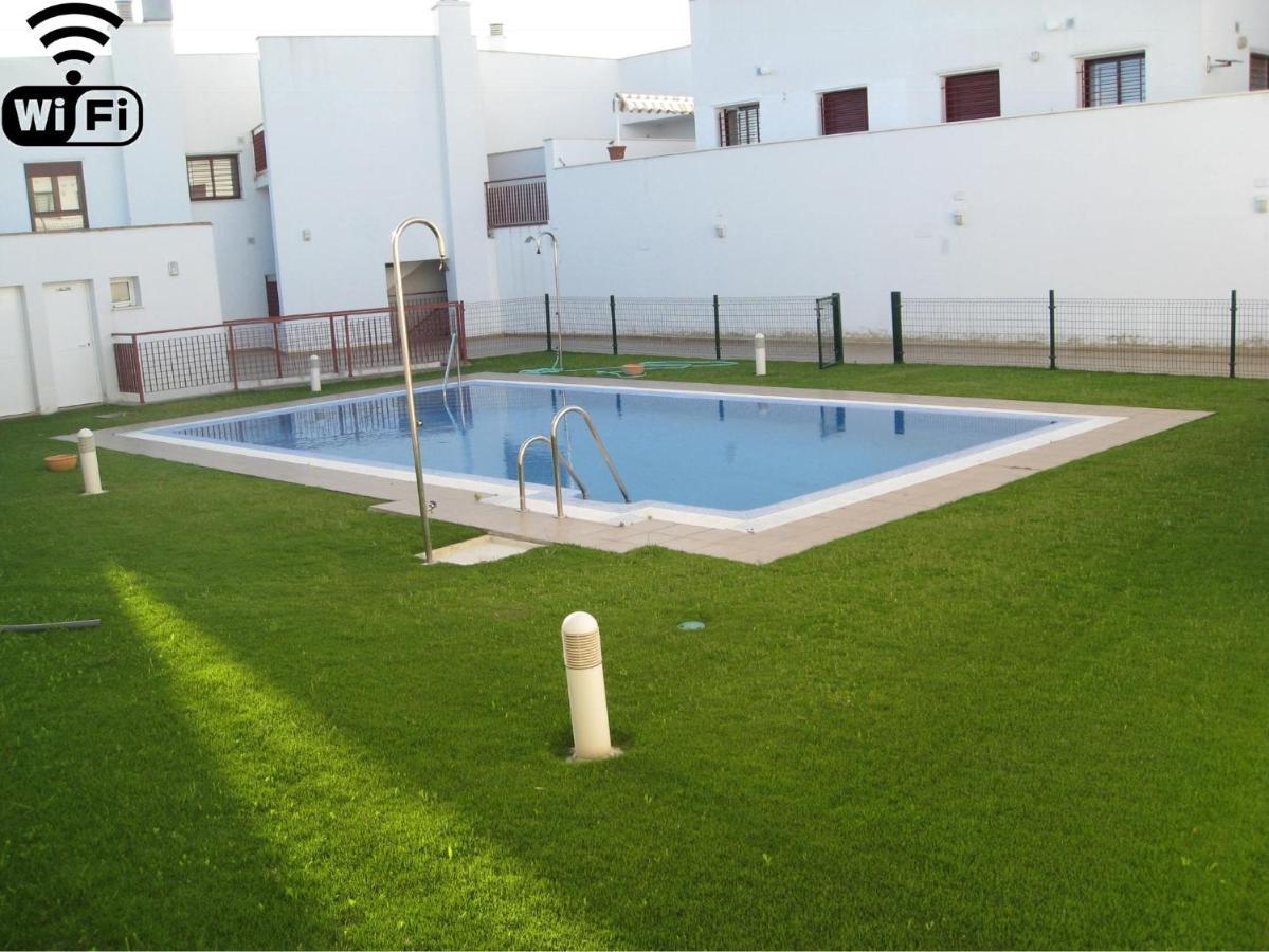 شقة Atico Premium Conil Con 2 Terrazas, Parking, Piscina, Aire Ac Y Wifi -Solo Familias Y Parejas- كونيل ذي لا فرونتيرا المظهر الخارجي الصورة