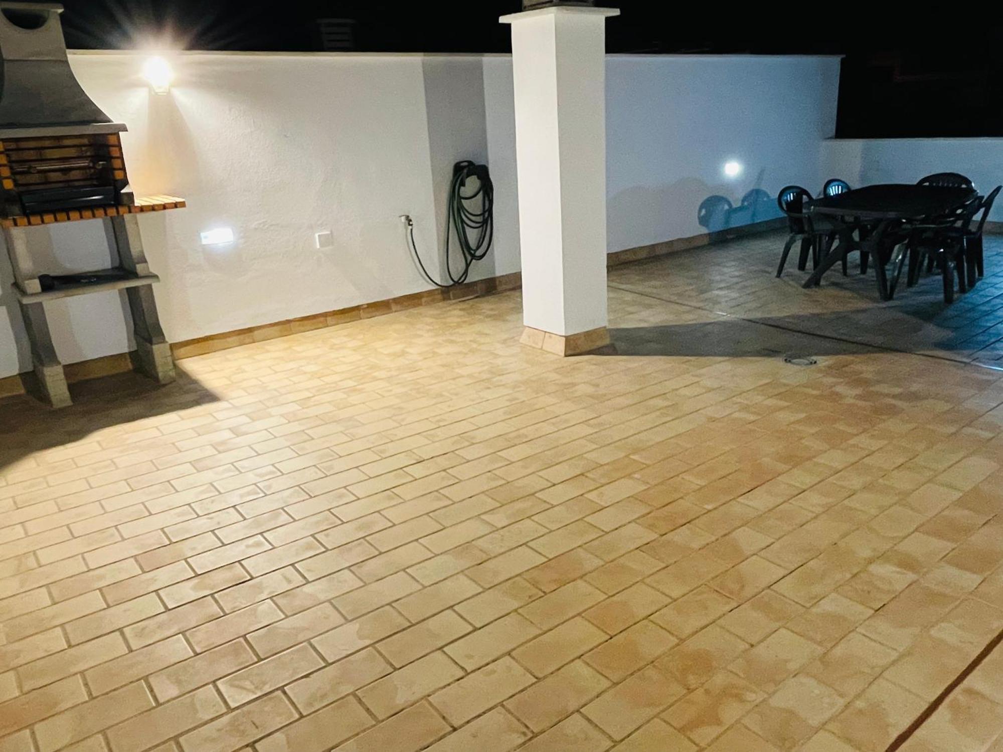 شقة Atico Premium Conil Con 2 Terrazas, Parking, Piscina, Aire Ac Y Wifi -Solo Familias Y Parejas- كونيل ذي لا فرونتيرا المظهر الخارجي الصورة