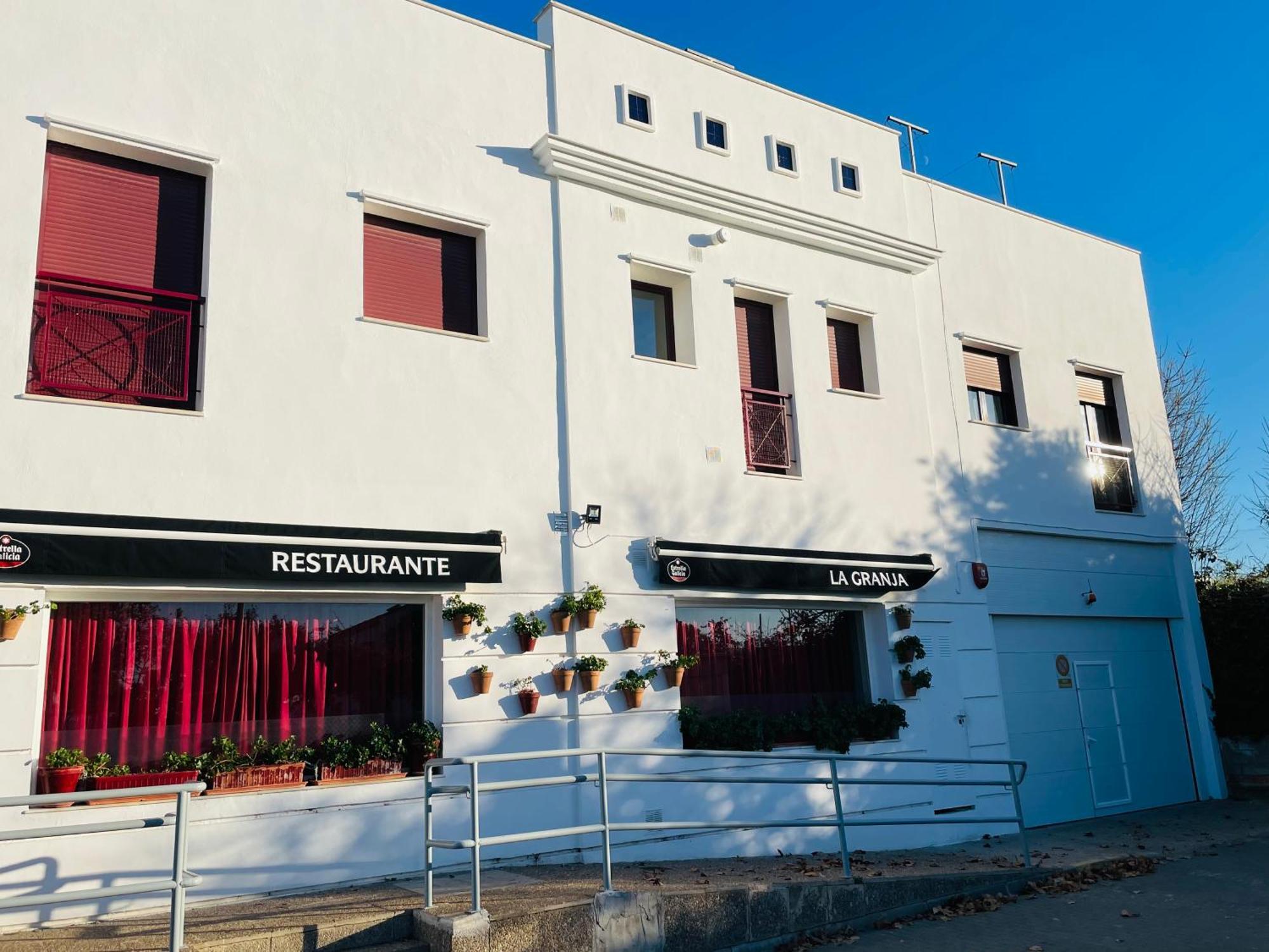 شقة Atico Premium Conil Con 2 Terrazas, Parking, Piscina, Aire Ac Y Wifi -Solo Familias Y Parejas- كونيل ذي لا فرونتيرا المظهر الخارجي الصورة