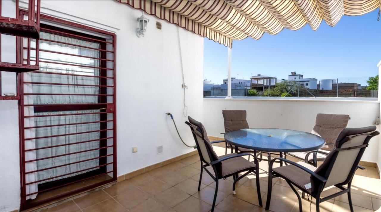 شقة Atico Premium Conil Con 2 Terrazas, Parking, Piscina, Aire Ac Y Wifi -Solo Familias Y Parejas- كونيل ذي لا فرونتيرا المظهر الخارجي الصورة
